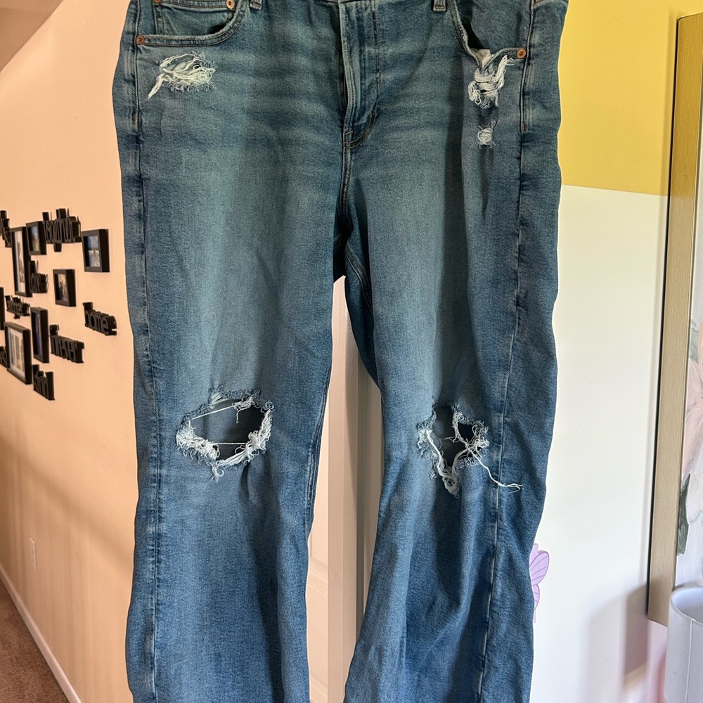 American eagle. Took tags off and wasn’t able to return. They were too big